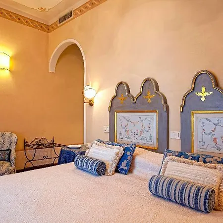 Marsili Hotel 4*