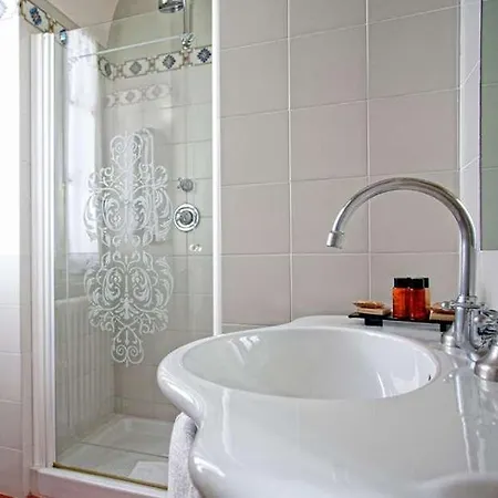 Marsili, Bw Signature Collection